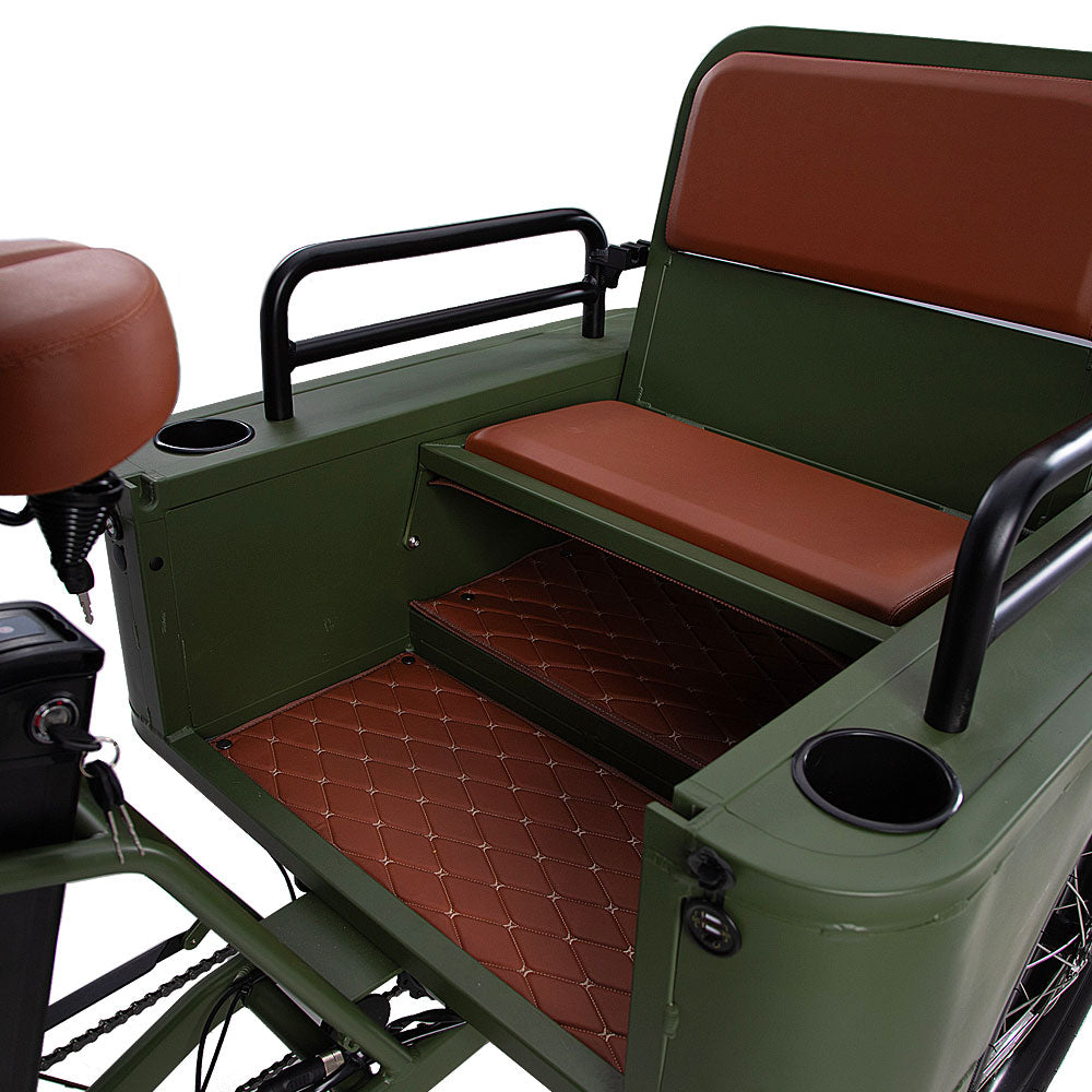 Conductor Plus Rickshaw